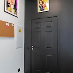 아파트 Apartments24 Black 1903